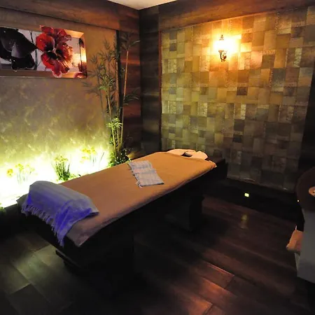 Grand Asya Hotel